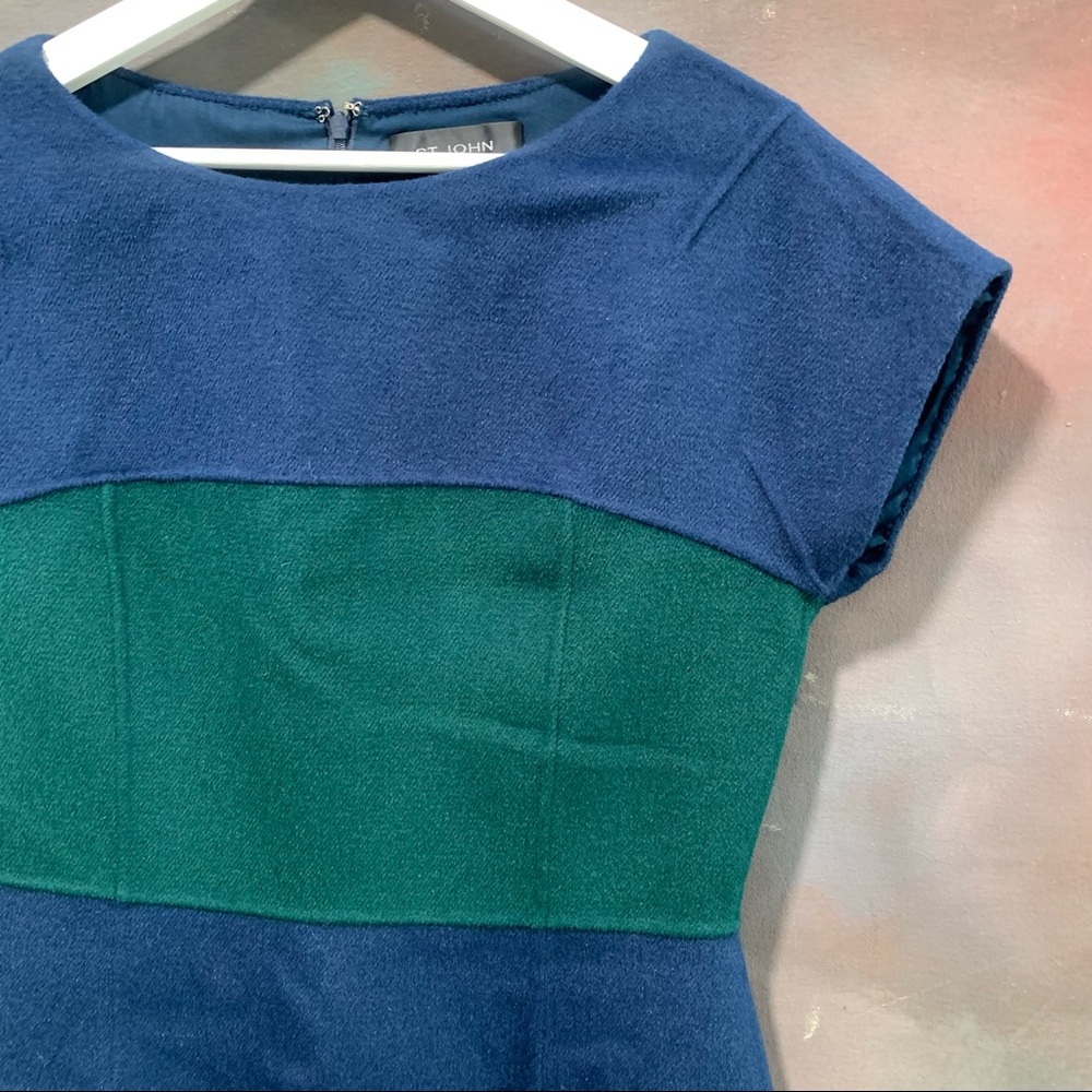 St. John Wool Cashmere blend Dress Sewn by hand in Lapis & Emerald size 6 - Picture 10 of 13
